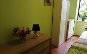 Apartment Runko In Villa Emilia